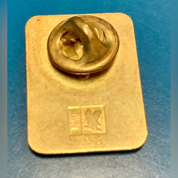 Vintage 1994 MICHIGAN SKEET CHAMPIONSHIPS Enameled Lapel Pin - Picture 3 of 9